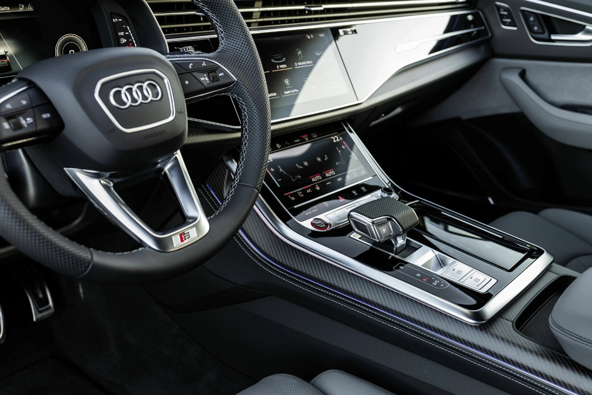 kierownica audi sq8