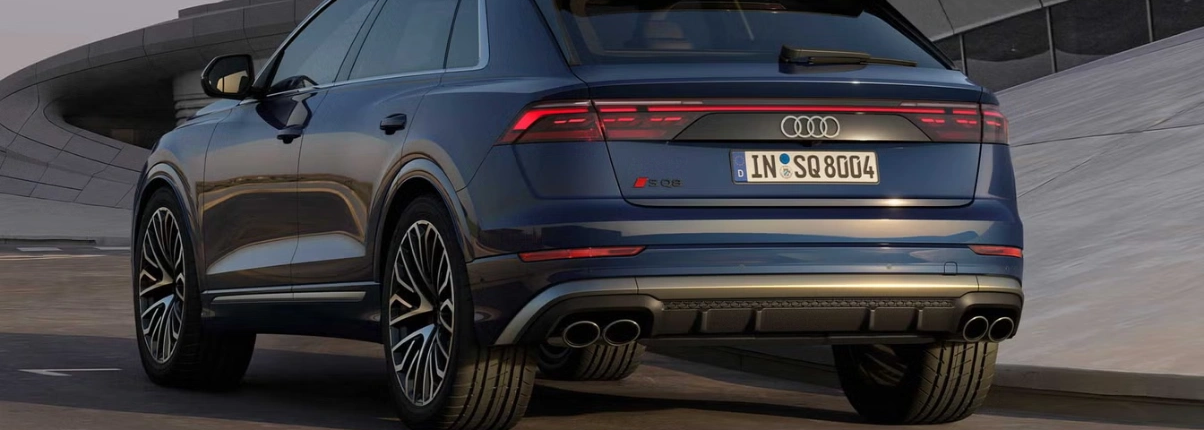 tył audi sq8