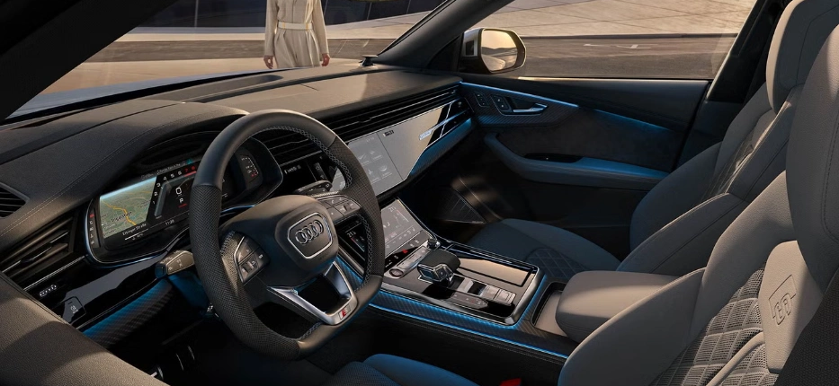 wnętrze Audi SQ8